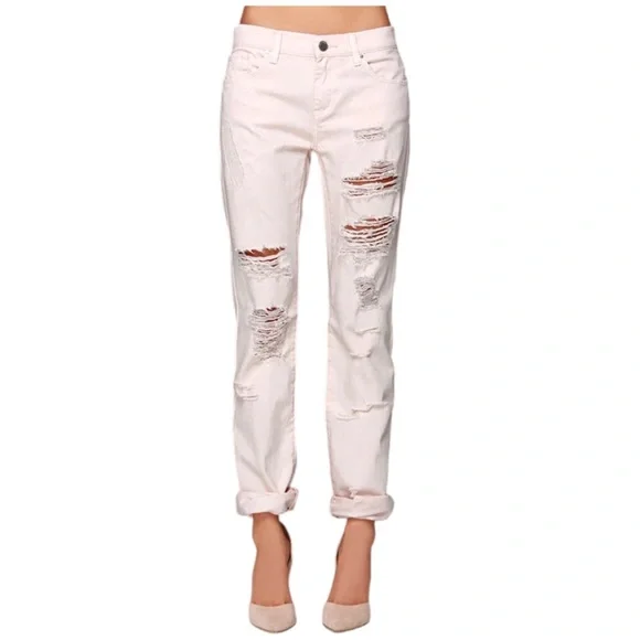 ❤️ BLANK NYC ❤️ COLLECTION STYLISH LIGHT PINK DISTRESSED RIPPED DESIGN JEANS . - Picture 6 of 16